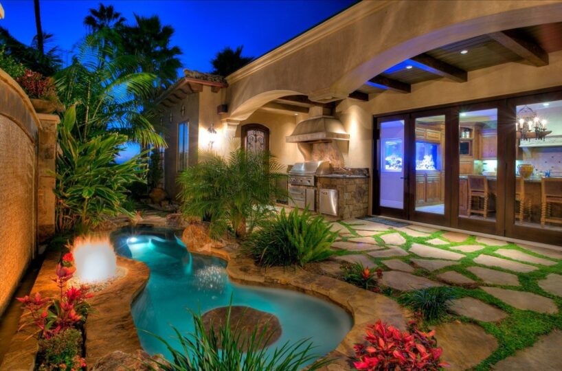 114388 Sandiego 8449elpaseogrande 01 818x540